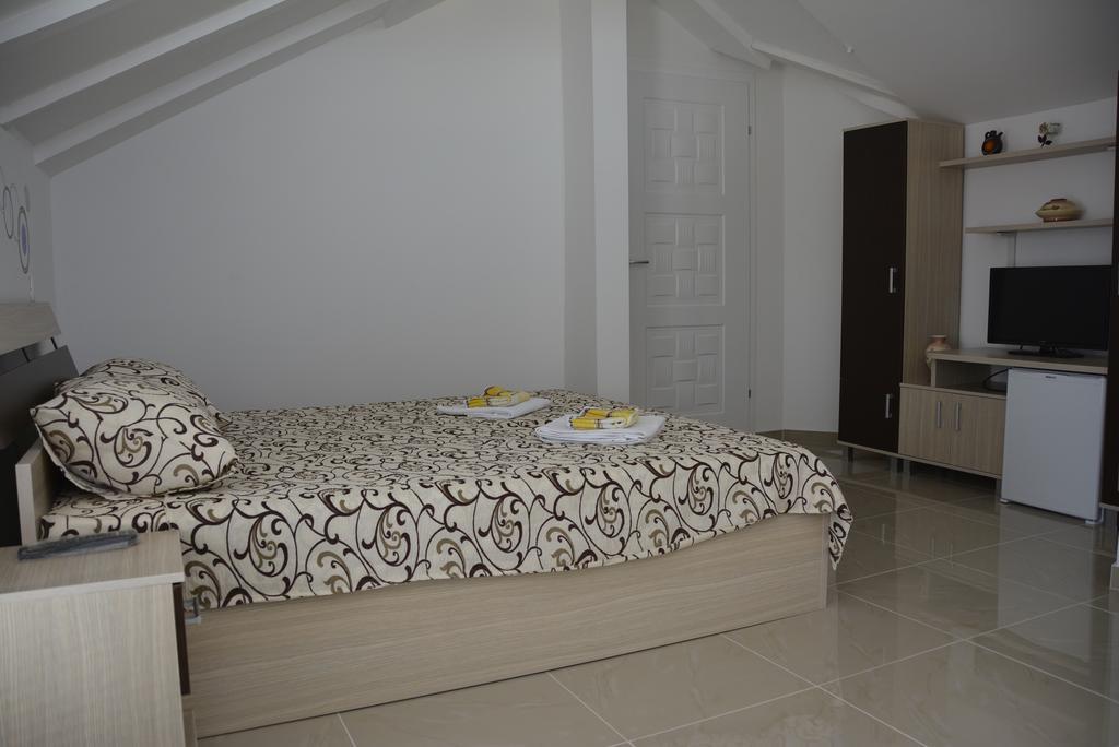 Villa Jankuloski โอครีด ห้อง รูปภาพ